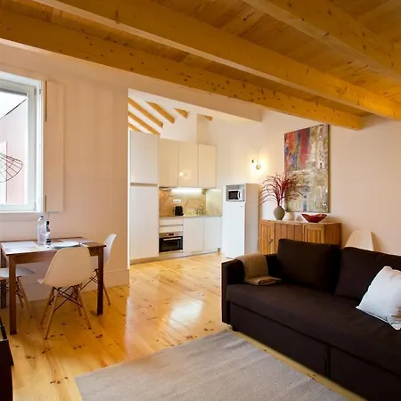 Aposentus - Clerigos Tower View Mezzanine Apartment Porto